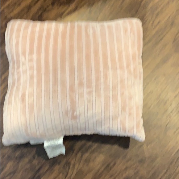 Soft cozy pillows set - Picture 4 of 8